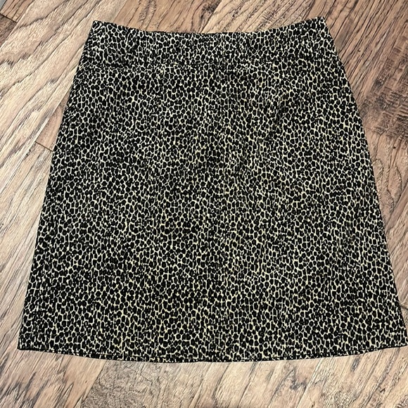 Harold’s Leopard Corduroy Mini Skirt size 2 - Picture 5 of 6